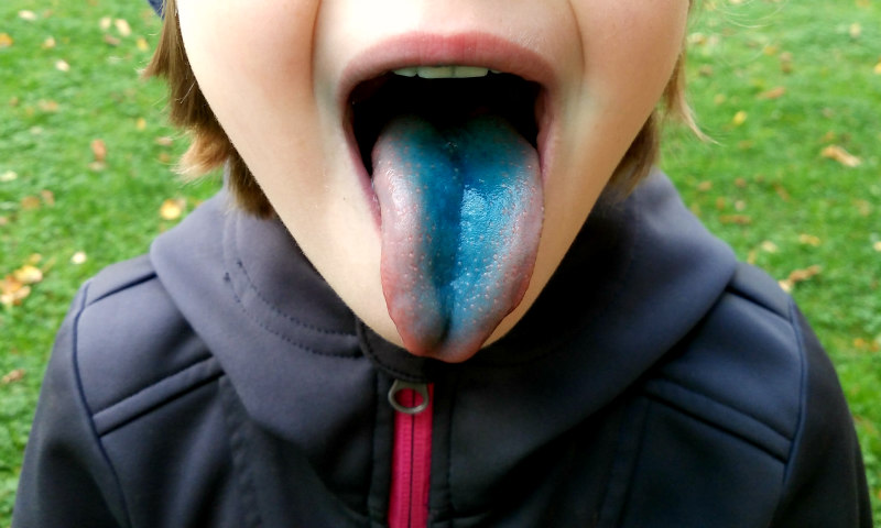 9_blaue_zunge_slush_eis